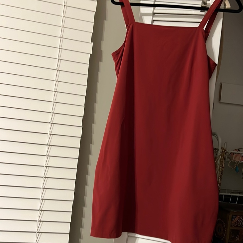 Wayre travel dress in wine